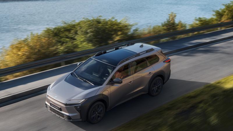 bZ4X Touring - 11